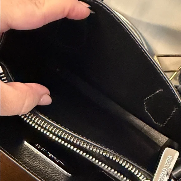 Michael Kors Mercer Crossbody Lather Gray Bag - Picture 9 of 13